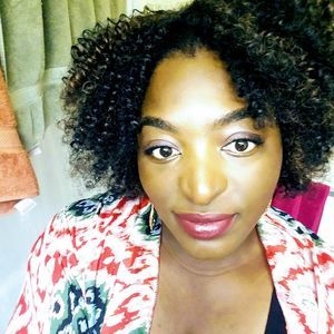 Meet your Posher, Loretha